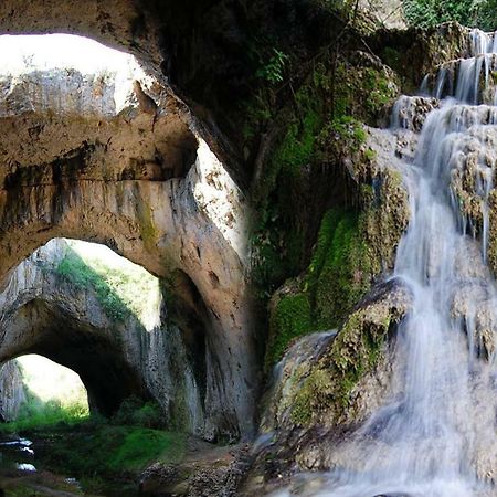 Provans Famili Hotel Letnitsa Εξωτερικό φωτογραφία