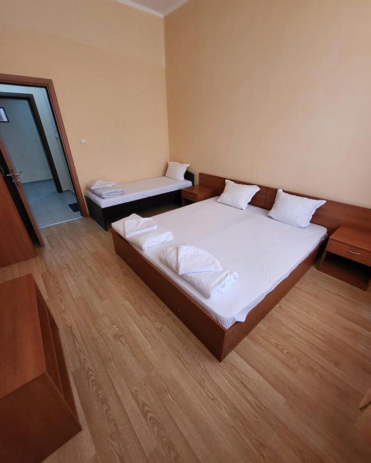 Provans Famili Hotel Letnitsa Εξωτερικό φωτογραφία