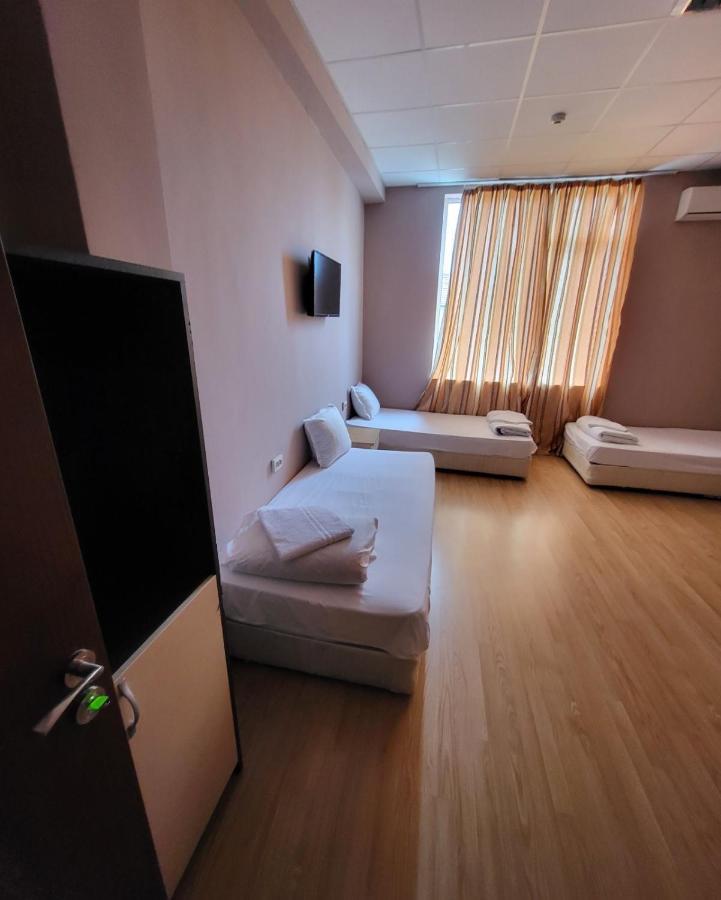 Provans Famili Hotel Letnitsa Εξωτερικό φωτογραφία