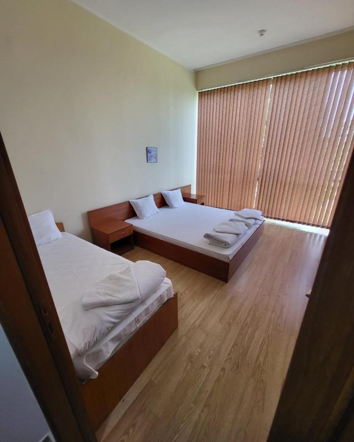 Provans Famili Hotel Letnitsa Εξωτερικό φωτογραφία