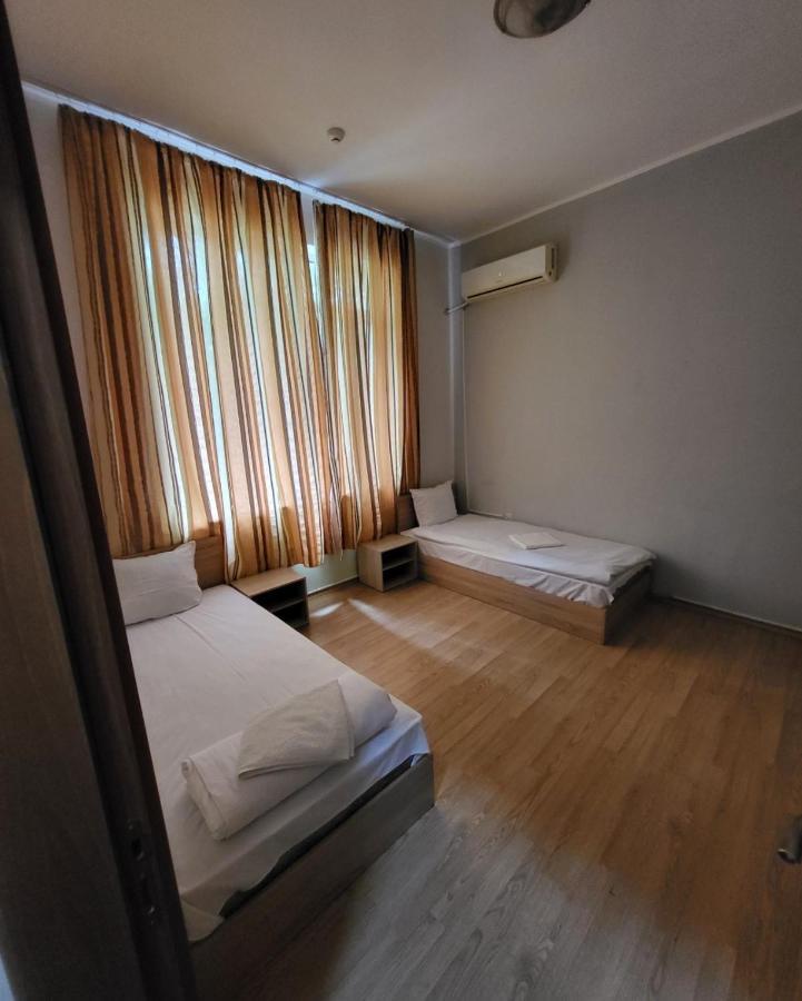 Provans Famili Hotel Letnitsa Εξωτερικό φωτογραφία