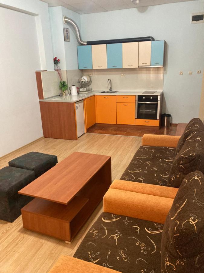 Provans Famili Hotel Letnitsa Εξωτερικό φωτογραφία