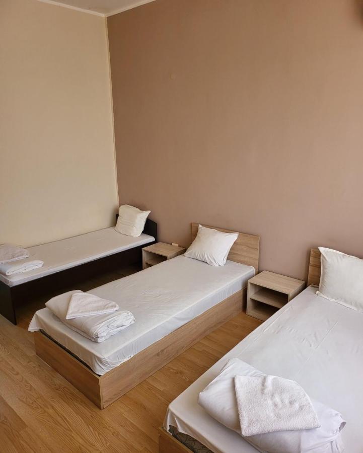 Provans Famili Hotel Letnitsa Εξωτερικό φωτογραφία